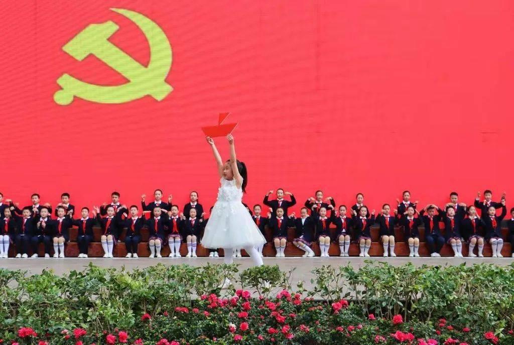 网球运动员营救